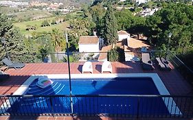 Apartamento En Villa Con Piscina